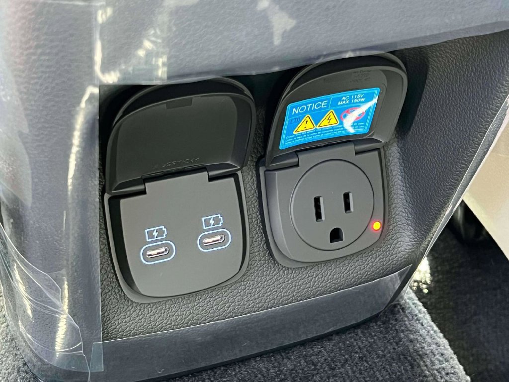 New 2027 Genesis GV80 2.5T Select AWD/4WD image 8