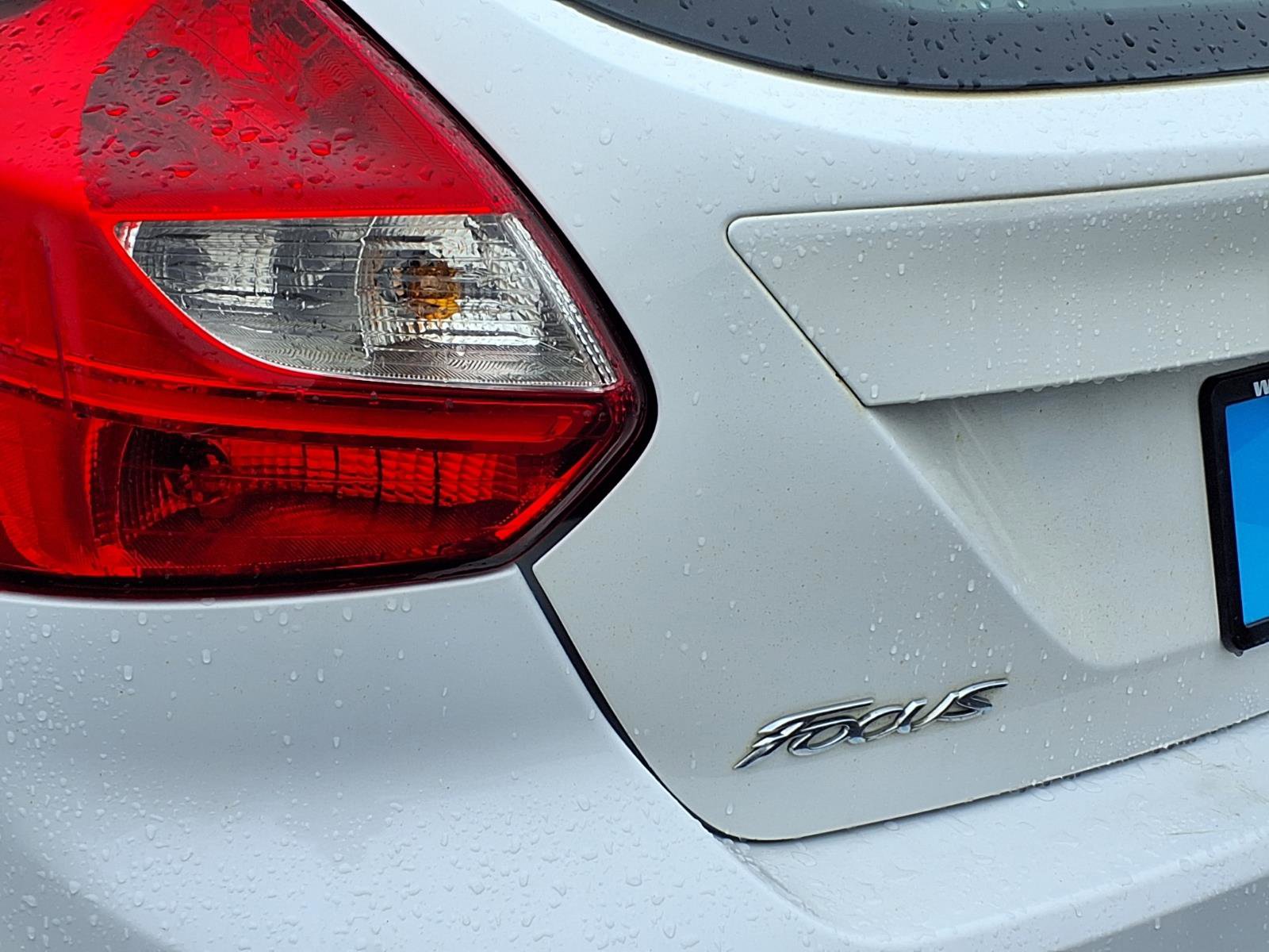 Used 2014 Ford Focus SE w/ Equipment Group 201A image 5