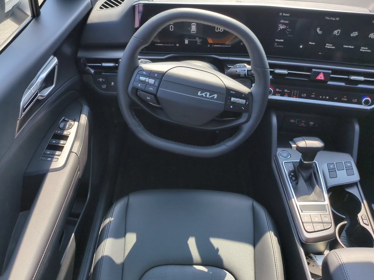 Certified 2026 Kia Sportage EX FWD image 12