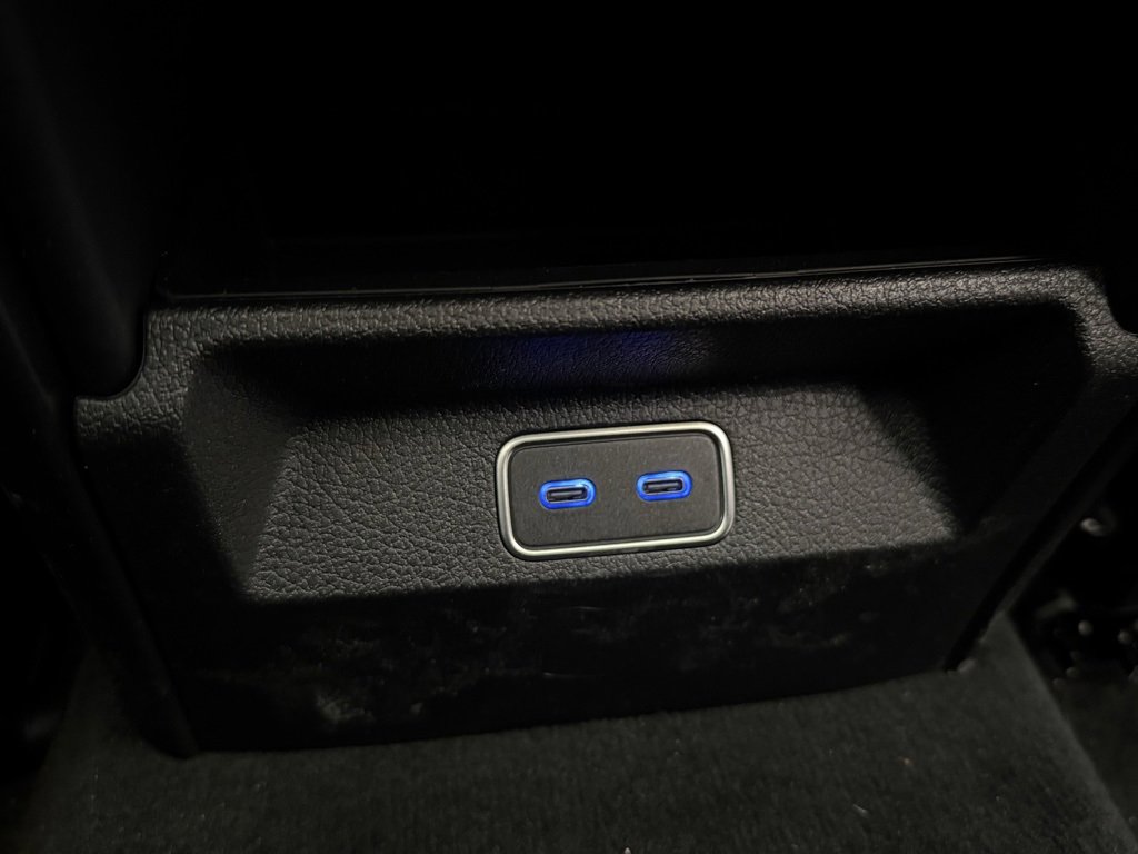 Used 2026 Mercedes-Benz GLS 450 4MATIC image 36