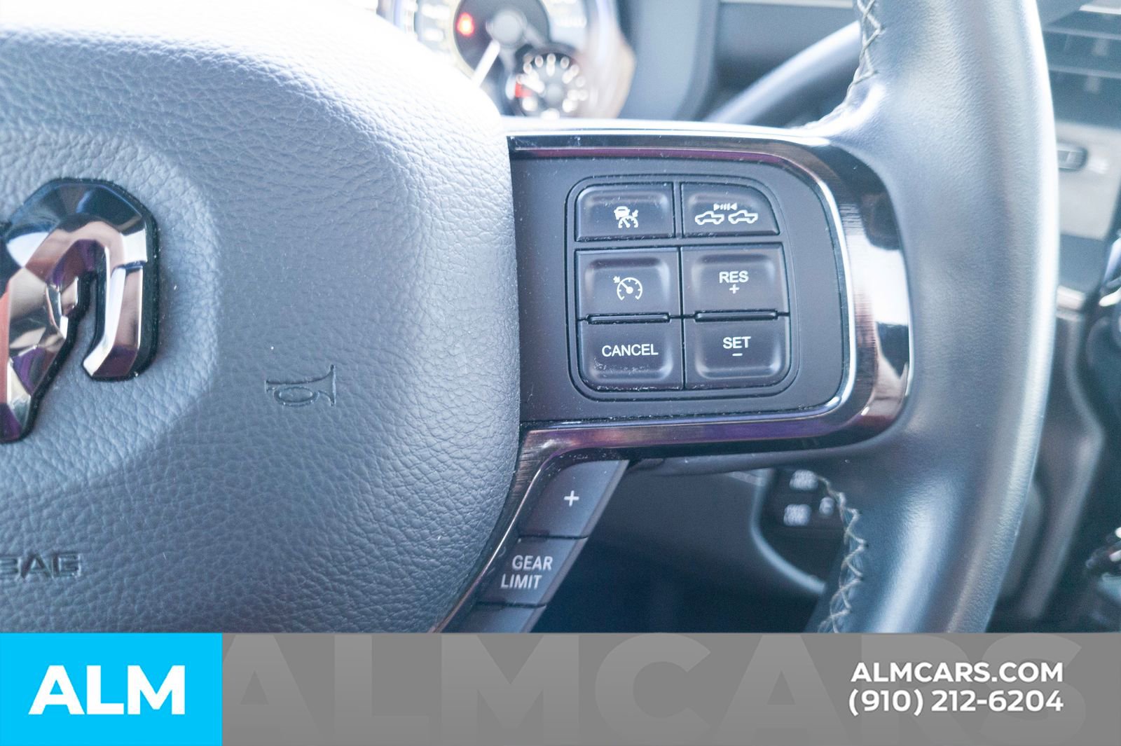 Used 2022 RAM 3500 Limited image 29