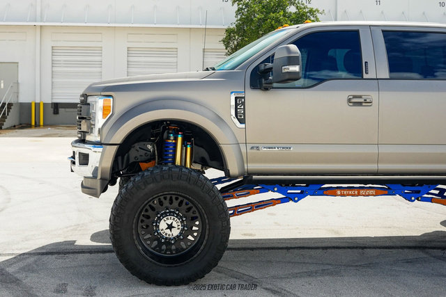 Used 2017 Ford F450 King Ranch w/ King Ranch Ultimate Package AWD/4WD image 4