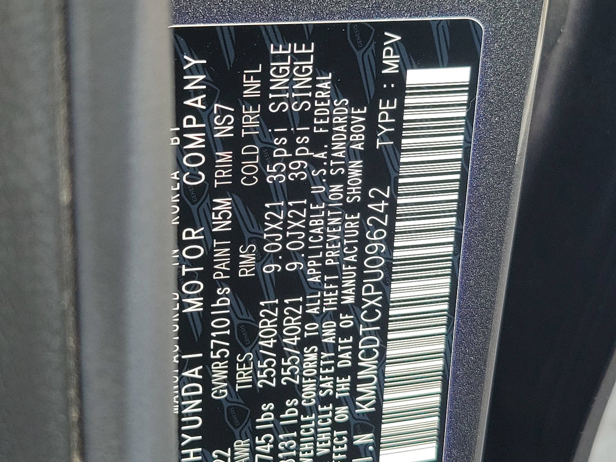 Certified 2023 Genesis GV70 3.5T Sport w/ Sport Prestige Package AWD/4WD image 34
