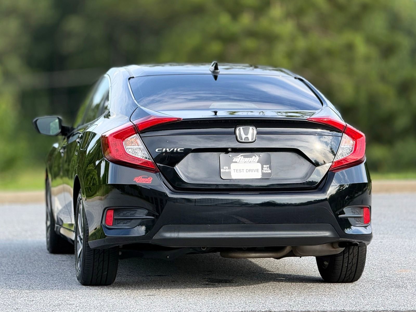 Used 2018 Honda Civic EX image 5