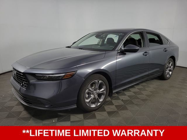 Used 2024 Honda Accord EX image 3