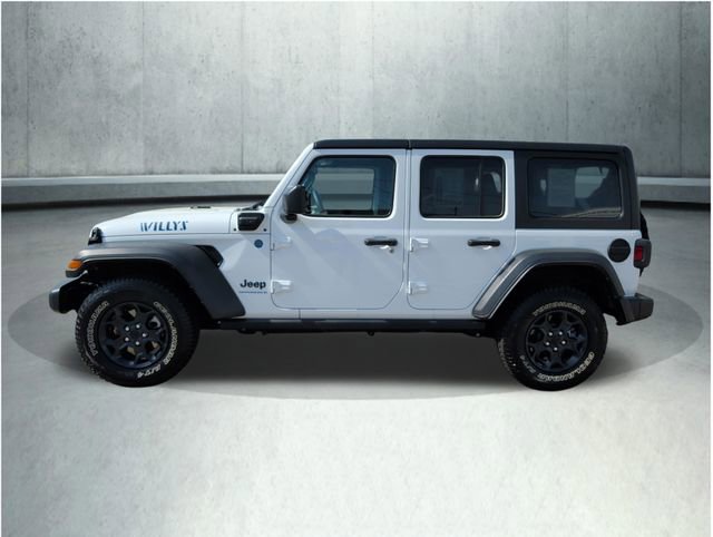Used 2023 Jeep Wrangler Unlimited w/ Cold Weather Group AWD/4WD image 2