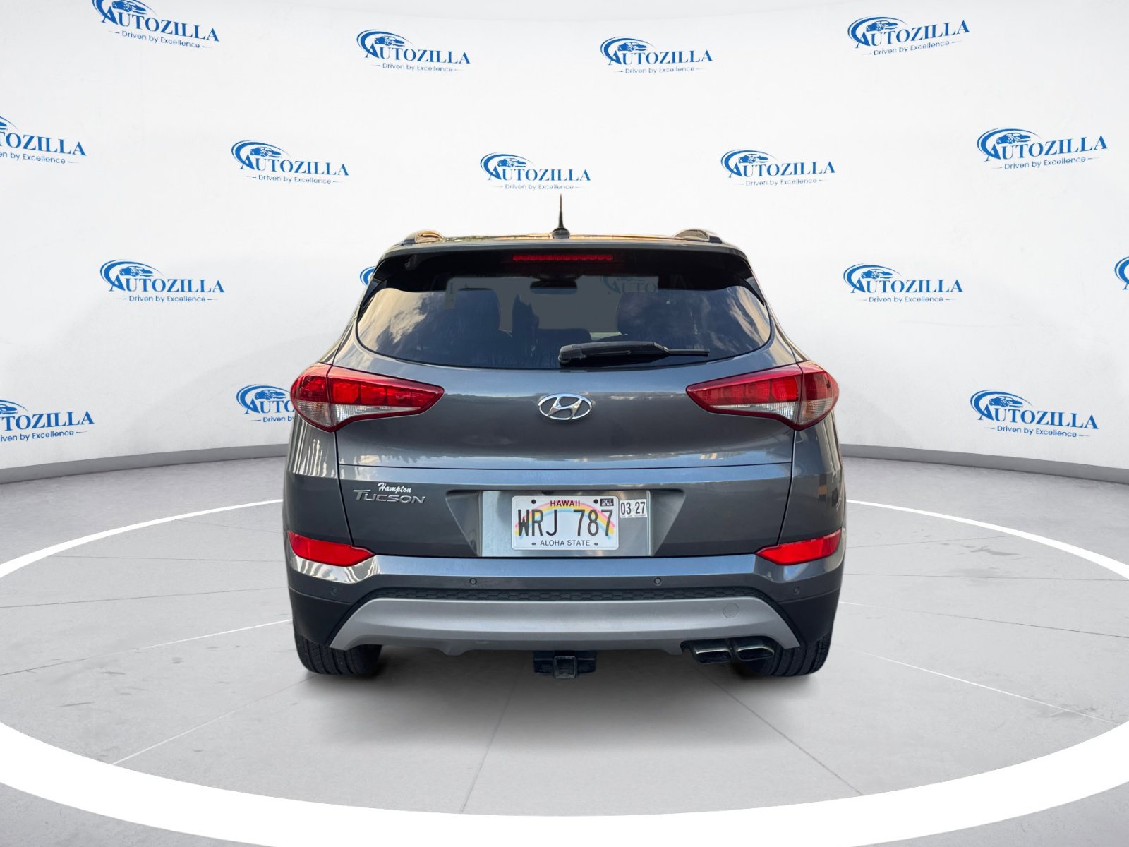 Used 2017 Hyundai Tucson Value w/ Cargo Package FWD image 4