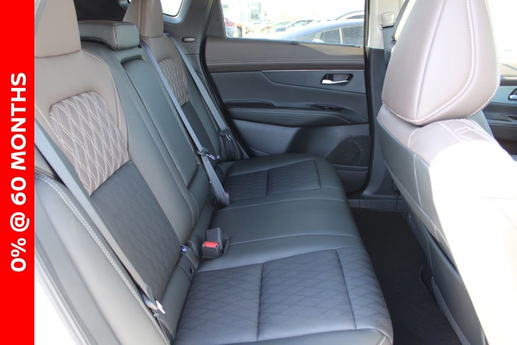 New 2025 Nissan Murano Platinum w/ Cargo Package image 16