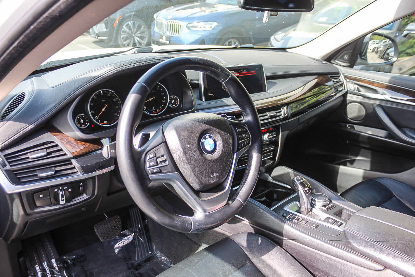 Used 2015 BMW X6 xDrive35i AWD/4WD image 16