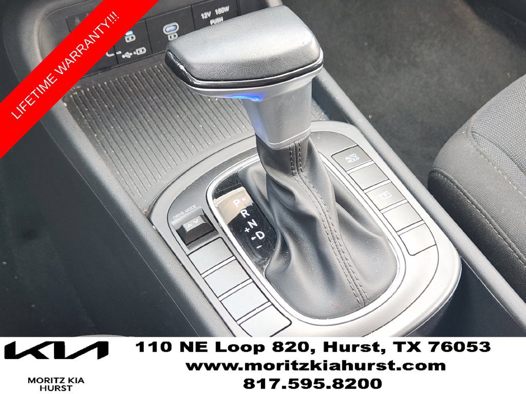 Used 2025 Hyundai Kona SEL FWD image 9