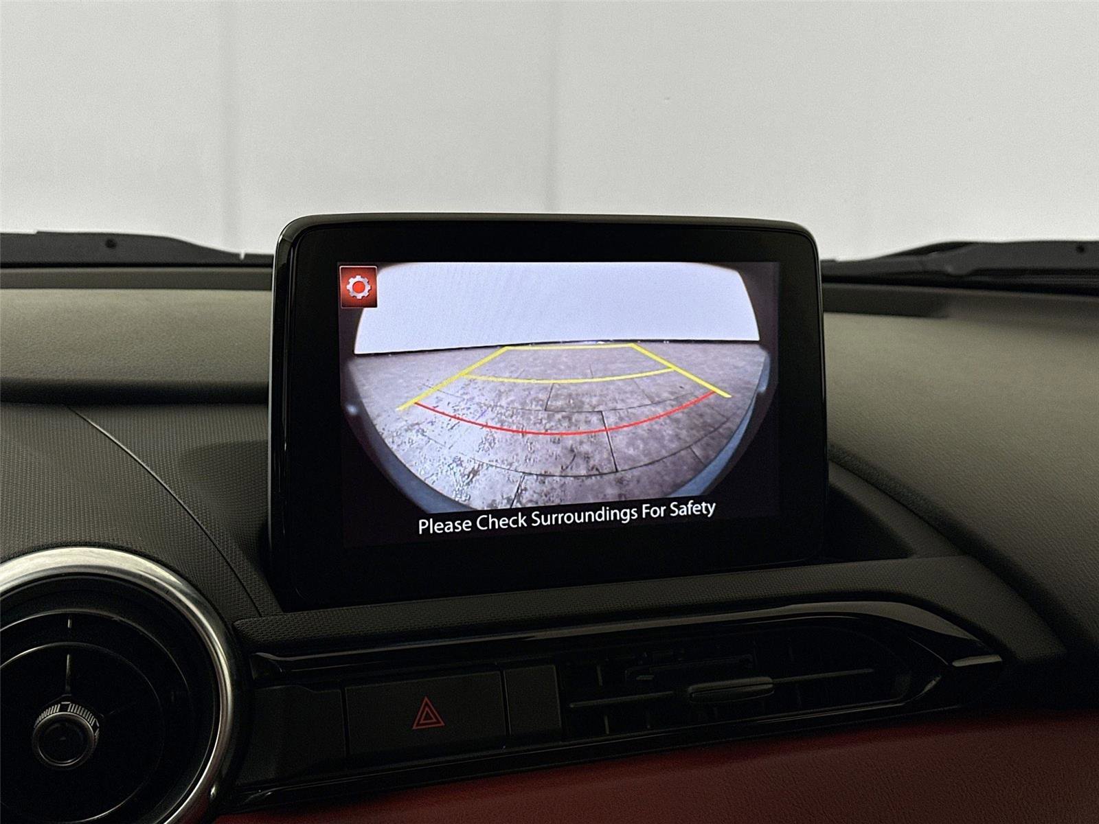 Used 2020 MAZDA MX-5 Miata RF Grand Touring image 25