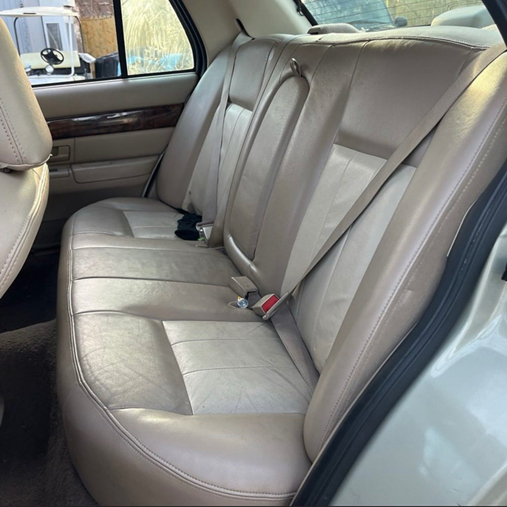 Used 2004 Mercury Grand Marquis LS RWD image 11