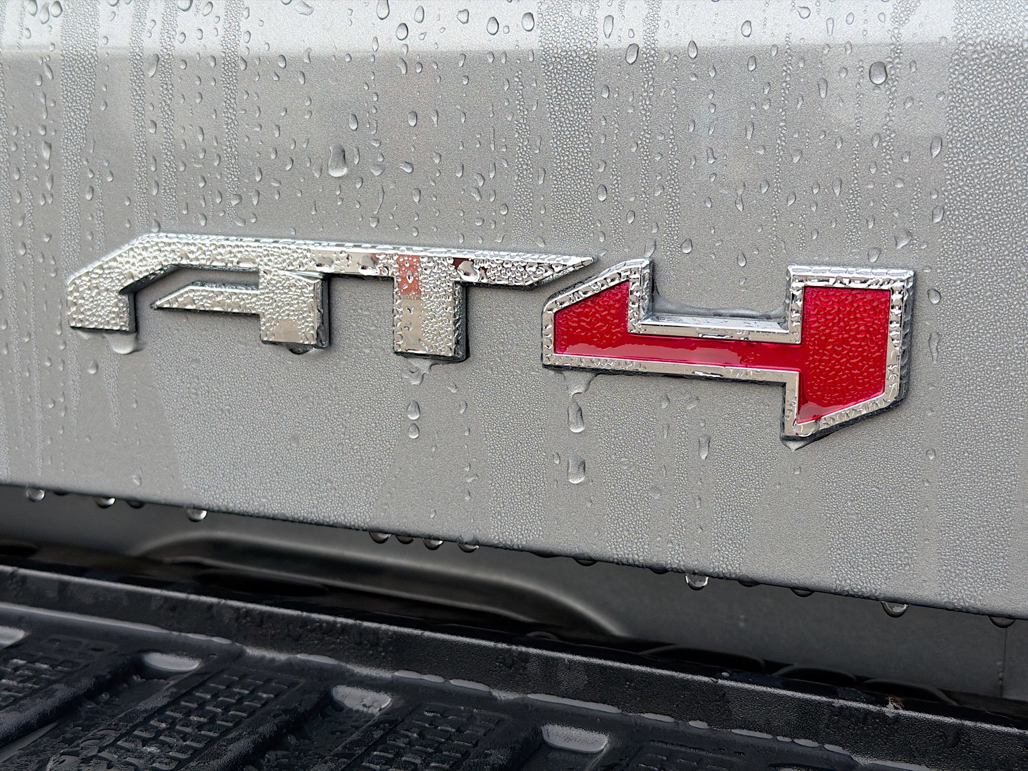 Used 2024 GMC Sierra 1500 AT4 w/ Technology Package image 11