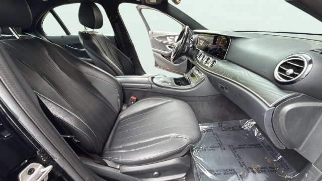 Used 2023 Mercedes-Benz E 350 Sedan image 24