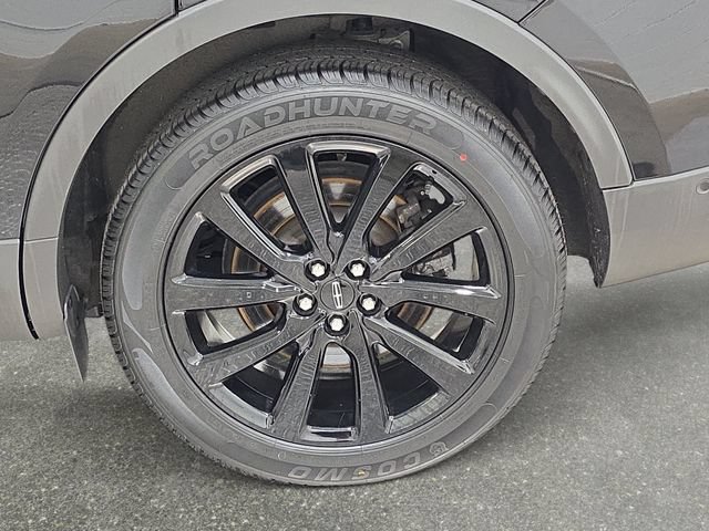 Certified 2023 Lincoln Nautilus Reserve w/ Equipment Group 201A AWD/4WD image 30