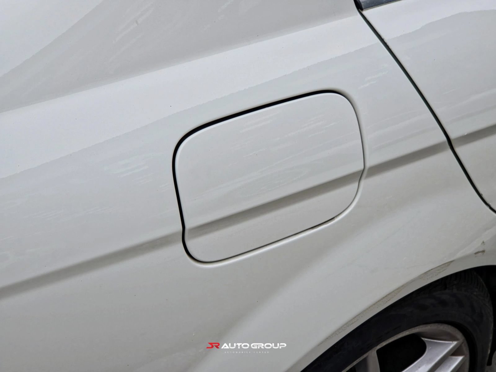 Used 2012 Mercedes-Benz C 300 4MATIC Sedan image 11