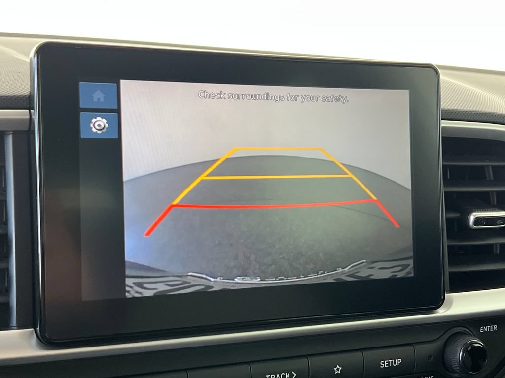 Used 2023 Hyundai Venue SEL FWD image 22