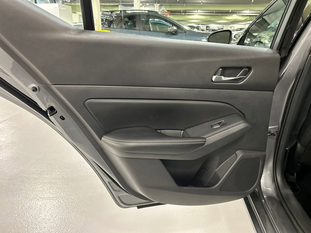 Used 2019 Nissan Altima 2.5 SL FWD image 21