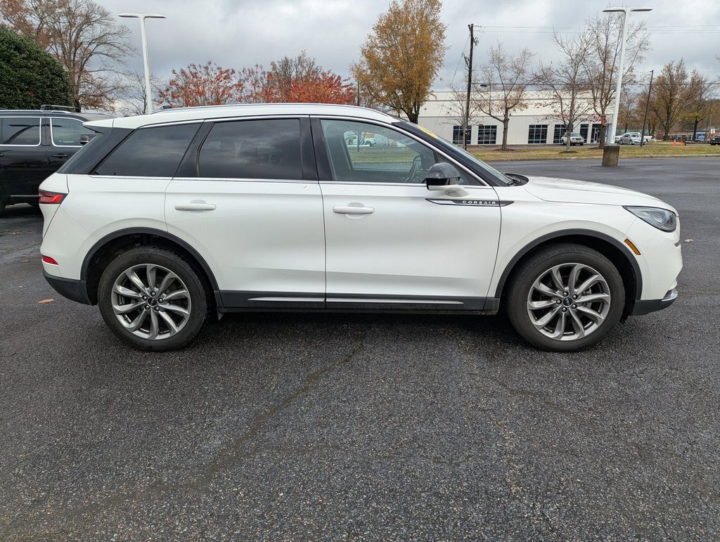 Used 2021 Lincoln Corsair AWD w/ Premium Package image 7