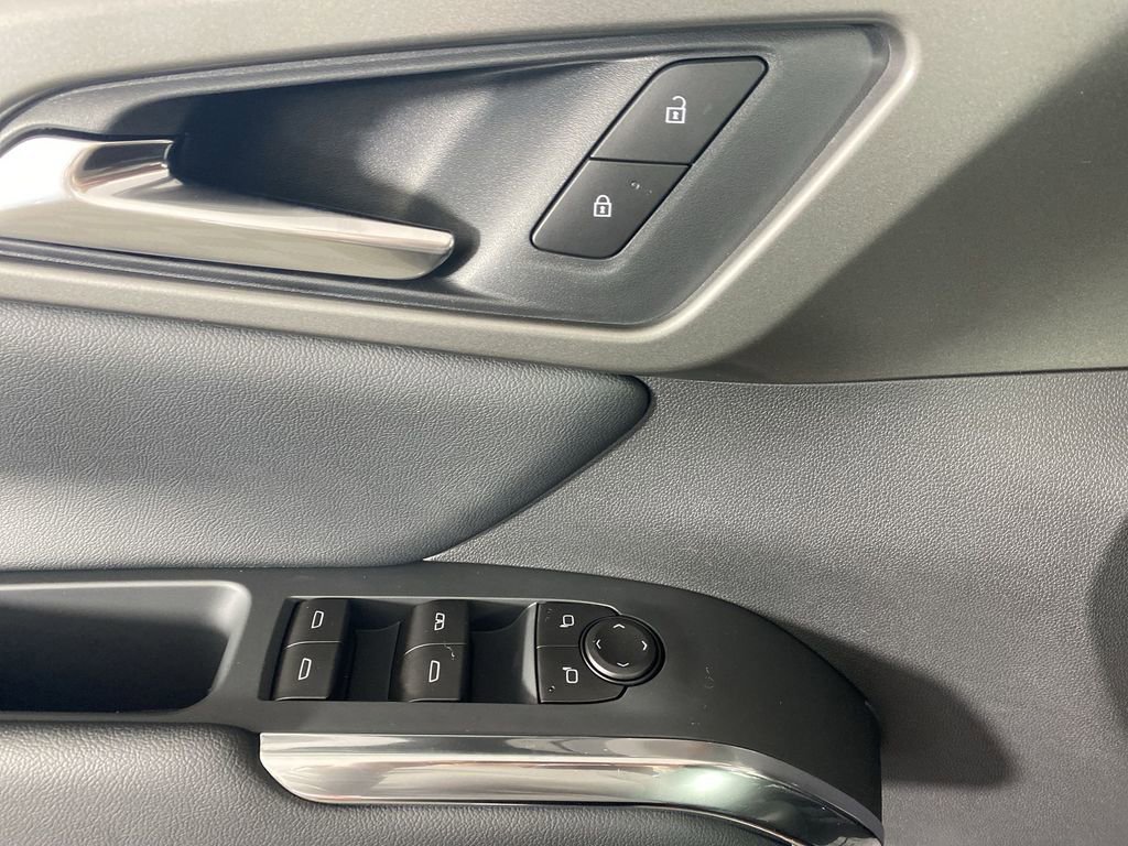 New 2026 Chevrolet Traverse LT w/ LPO, Floor Liner Package image 23