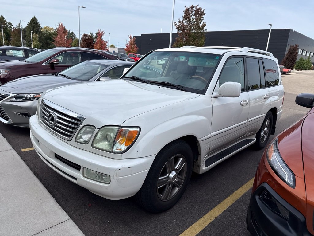 Used 2007 Lexus LX 470 4WD w/ Preferred Accessory Pkg