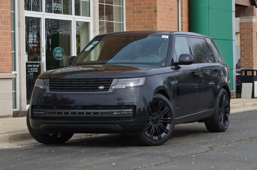New 2026 Land Rover Range Rover Long Wheelbase SE AWD/4WD image 1