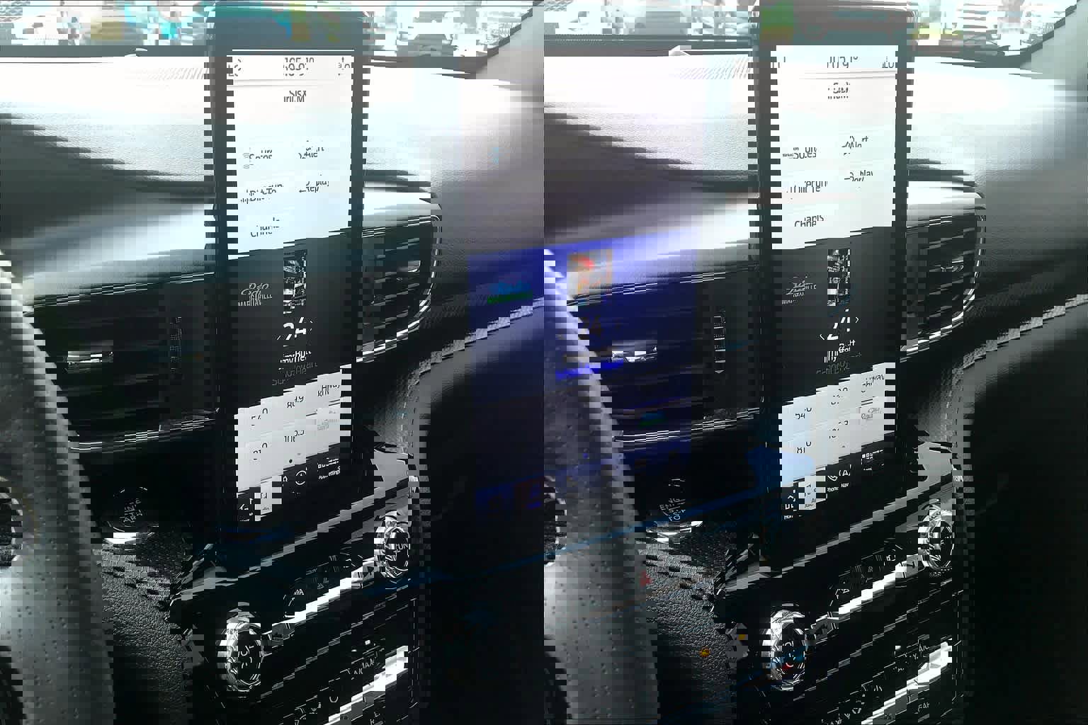 Used 2022 Ford Explorer ST w/ Equipment Group 401A image 6