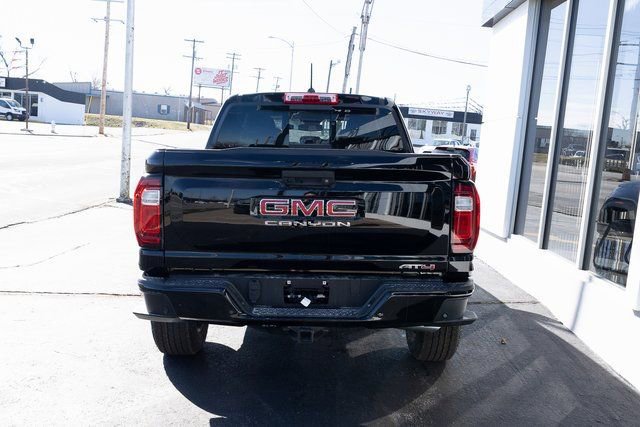 New 2026 GMC Canyon AT4 image 4