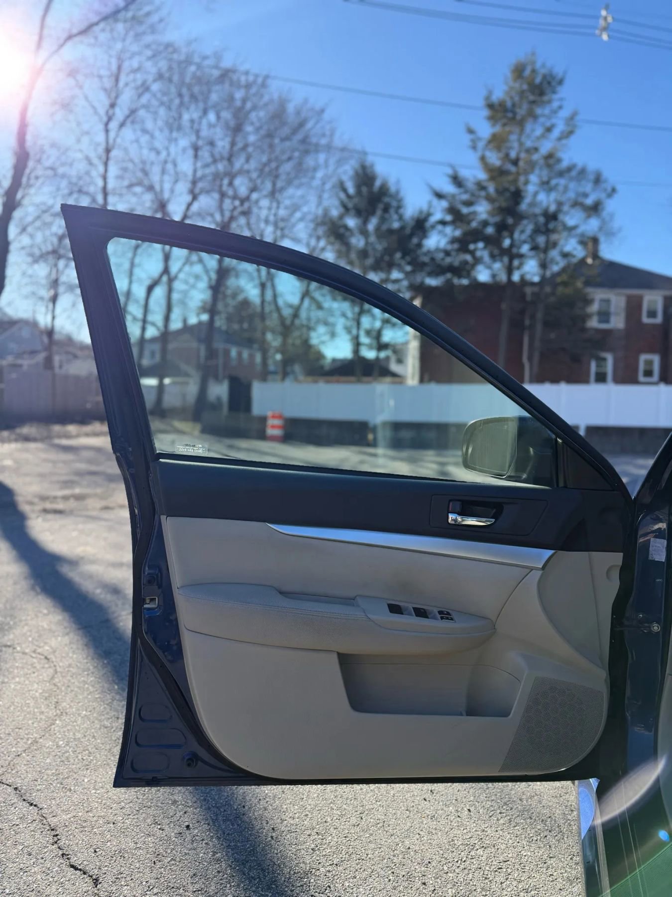 Used 2010 Subaru Legacy 2.5i Premium image 26