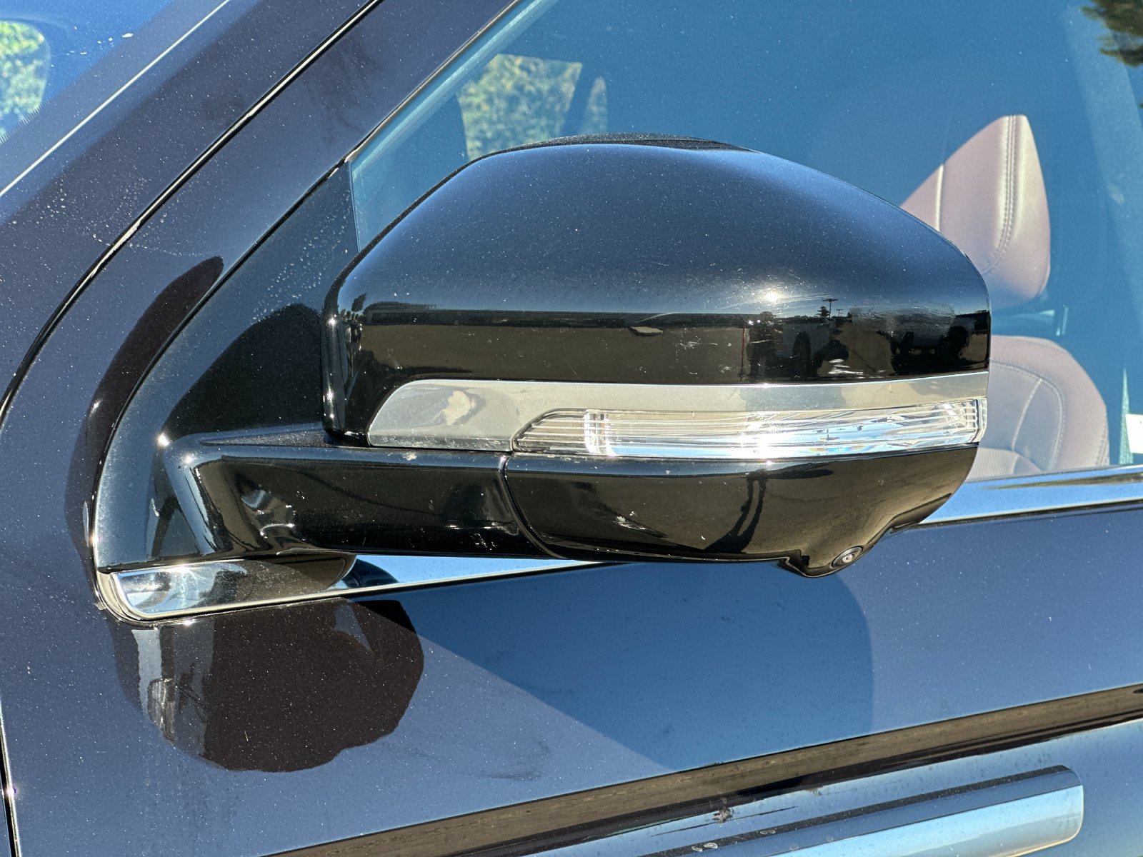 Certified 2025 Lincoln Navigator Reserve AWD/4WD image 42