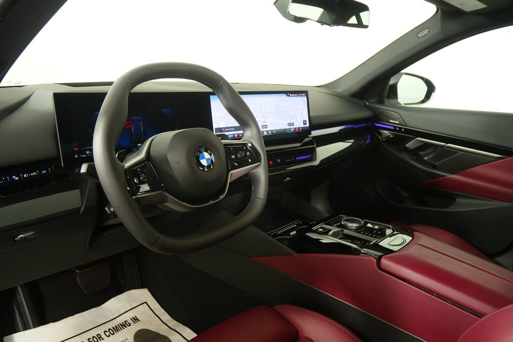 Certified 2025 BMW 530i image 13