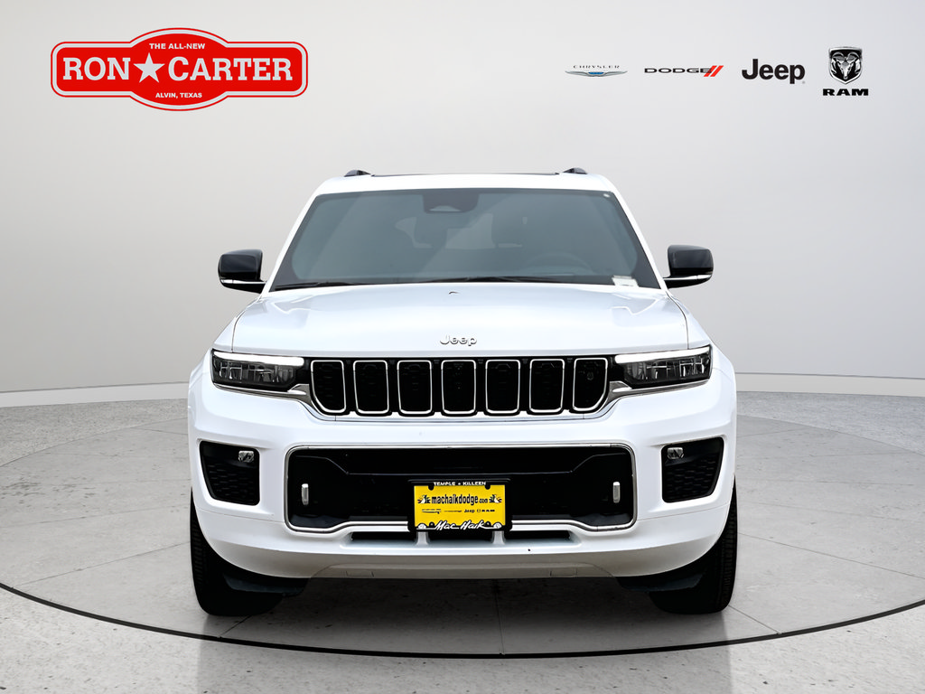 New 2025 Jeep Grand Cherokee L Overland w/ Advanced Protech Group III AWD/4WD image 2