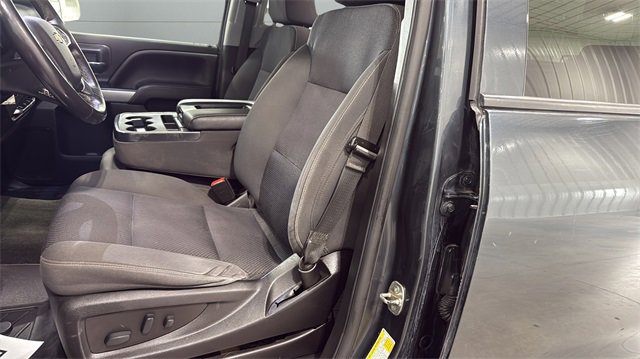 Used 2018 Chevrolet Silverado 1500 LT w/ All Star Edition image 22