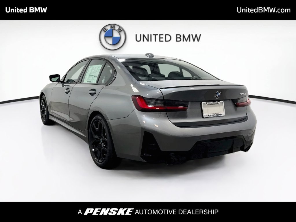 New 2026 BMW 330i Sedan w/ M Sport Package RWD image 7