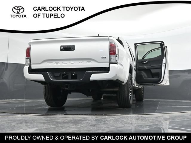 Used 2022 Toyota Tacoma TRD Sport AWD/4WD image 37