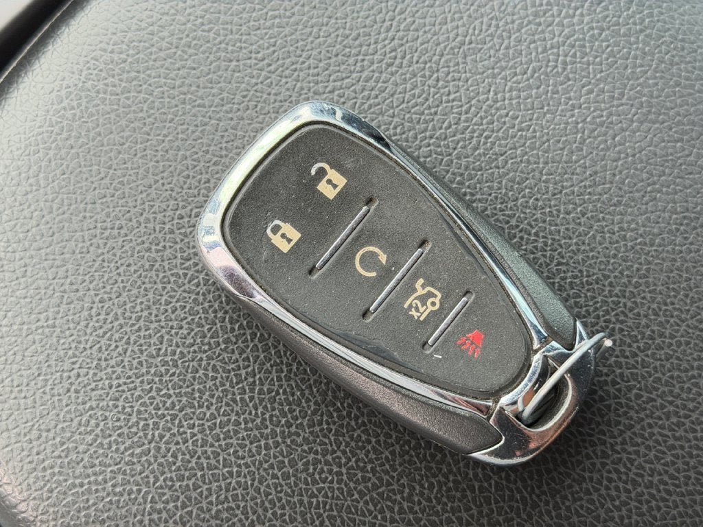 Used 2022 Chevrolet Malibu RS FWD image 32