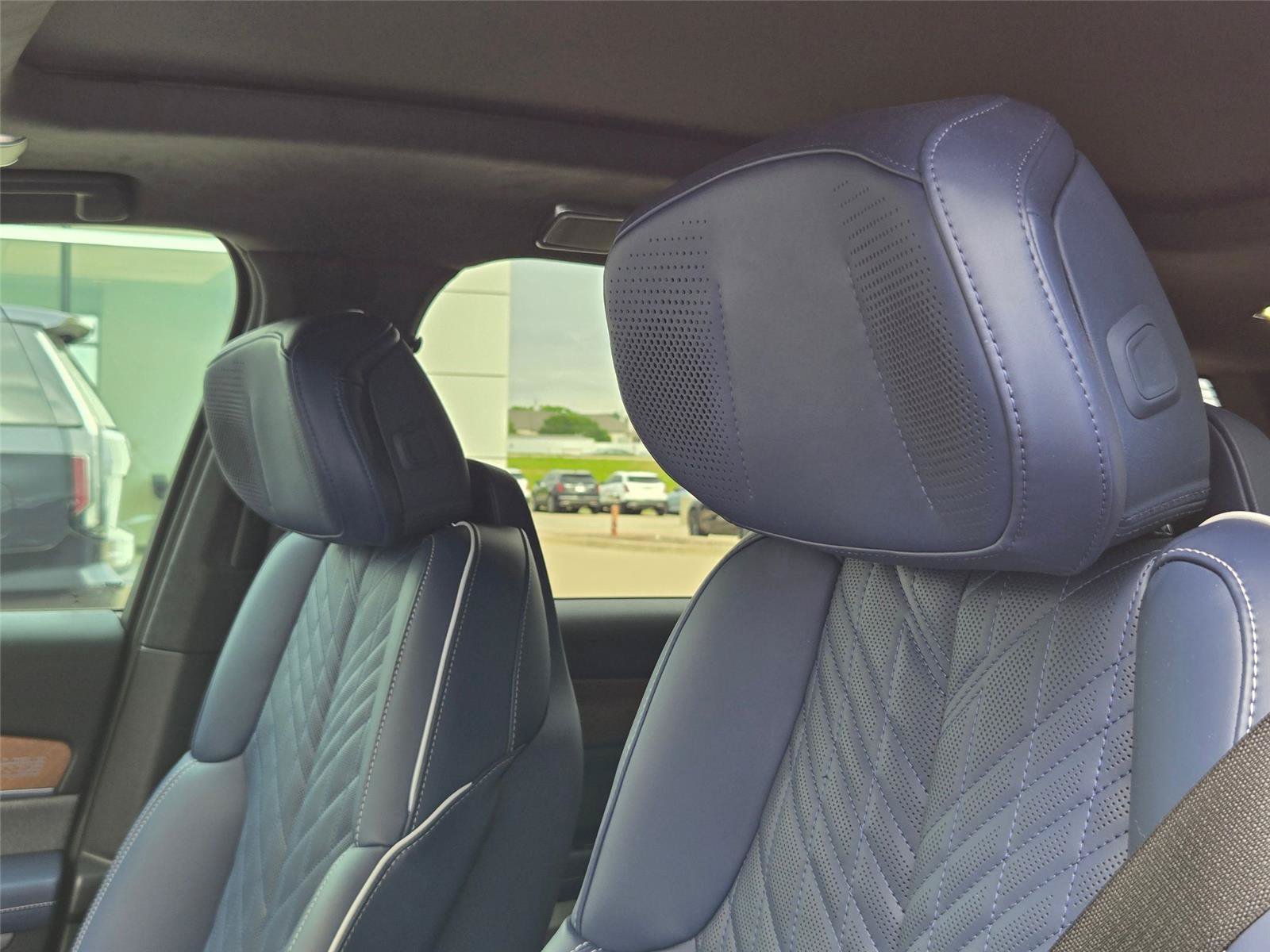 New 2026 Cadillac Vistiq Premium Luxury w/ LPO, Floor Liner Package AWD/4WD image 12