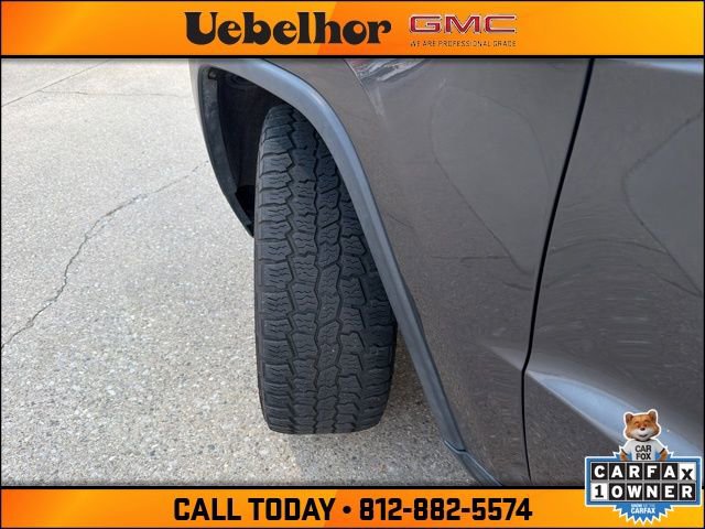 Used 2020 Jeep Grand Cherokee Laredo w/ Quick Order Package 2BN North image 20