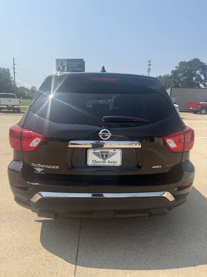 Used 2019 Nissan Pathfinder S AWD/4WD image 10