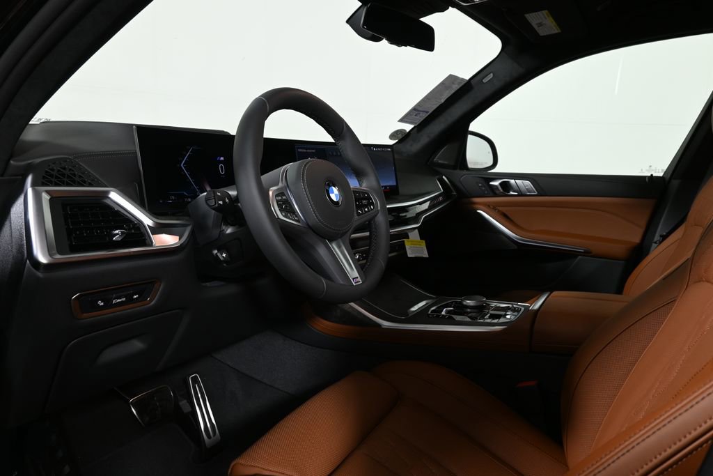 New 2027 BMW X7 xDrive40i w/ M Sport Package AWD/4WD image 15