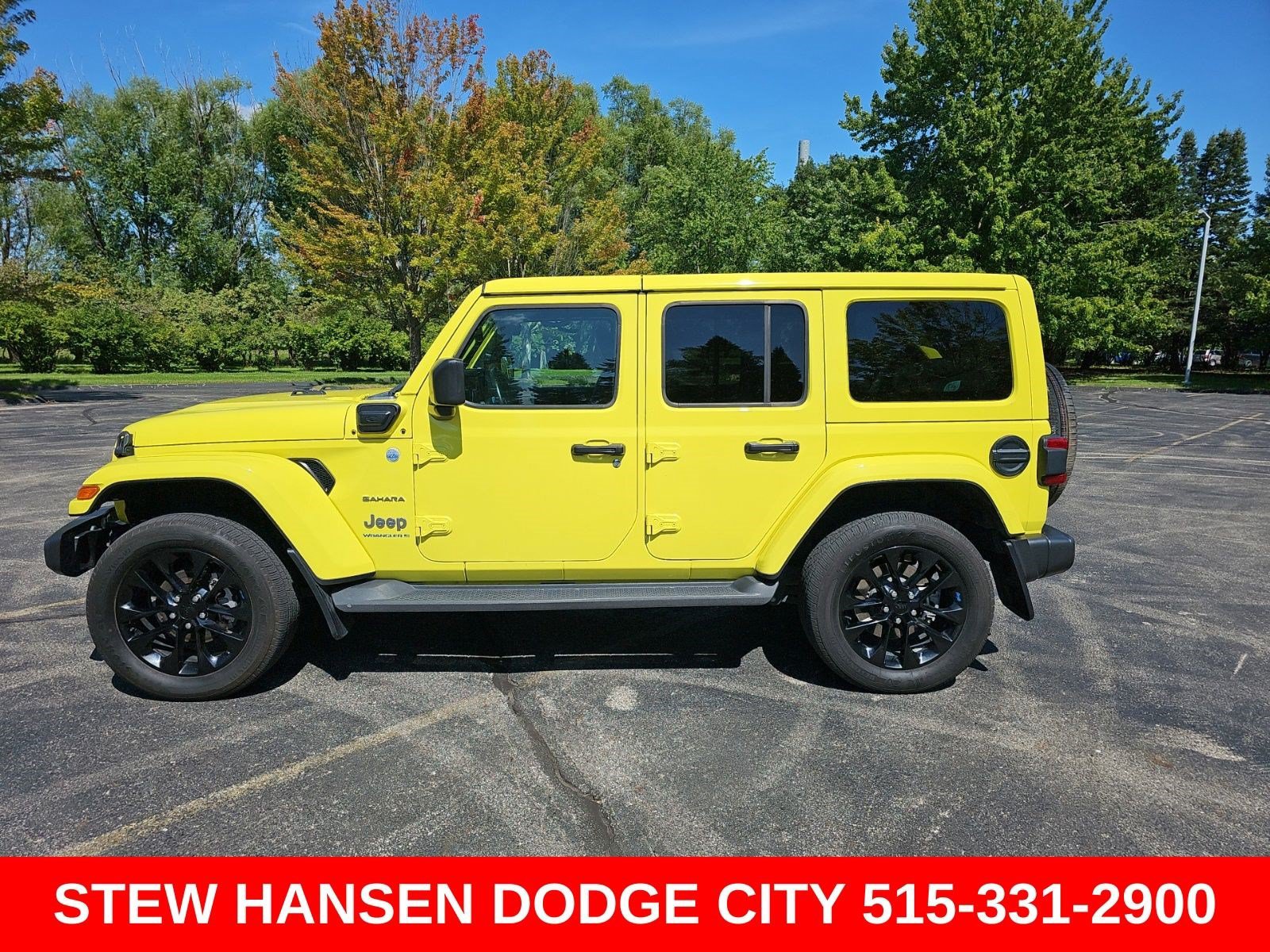 Used 2023 Jeep Wrangler Unlimited Sahara w/ Cold Weather Group