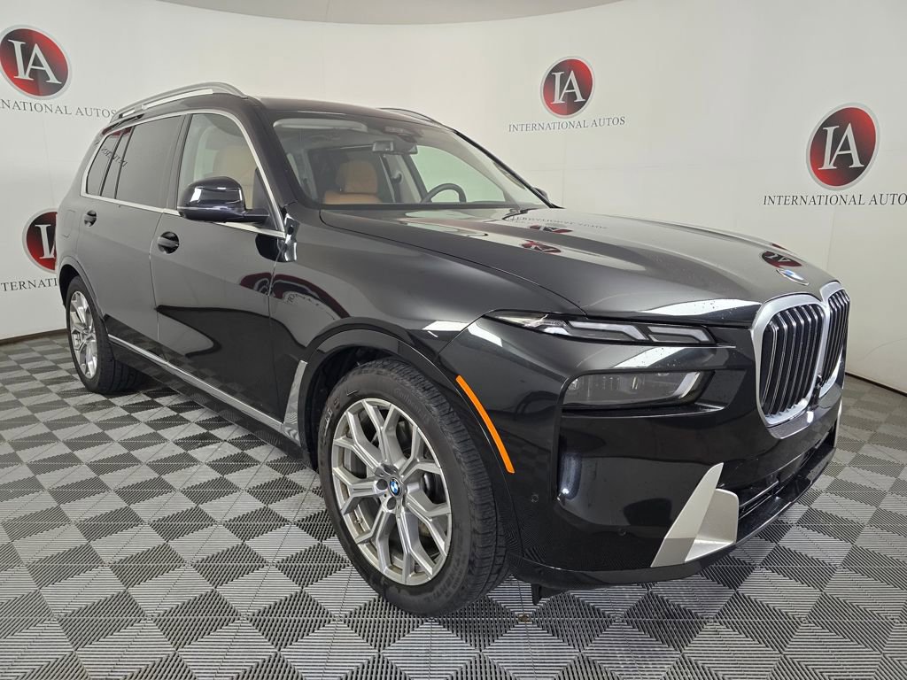 Used 2026 BMW X7 xDrive40i image 1