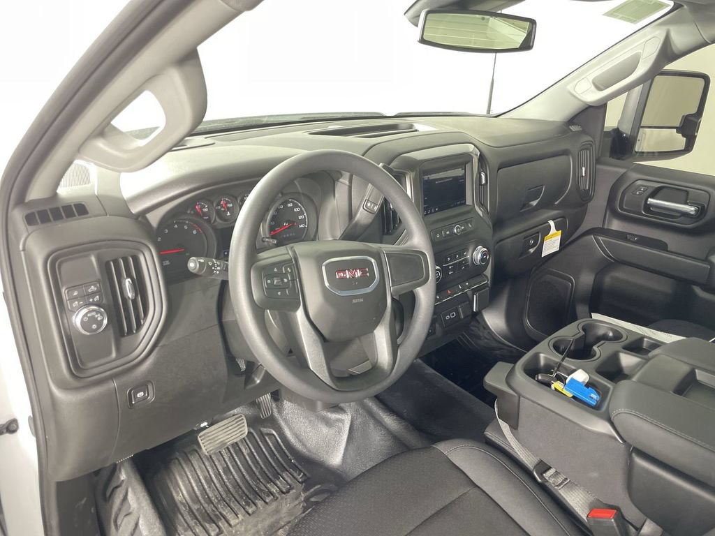 New 2025 GMC Sierra 2500 Pro w/ Convenience Package RWD image 10