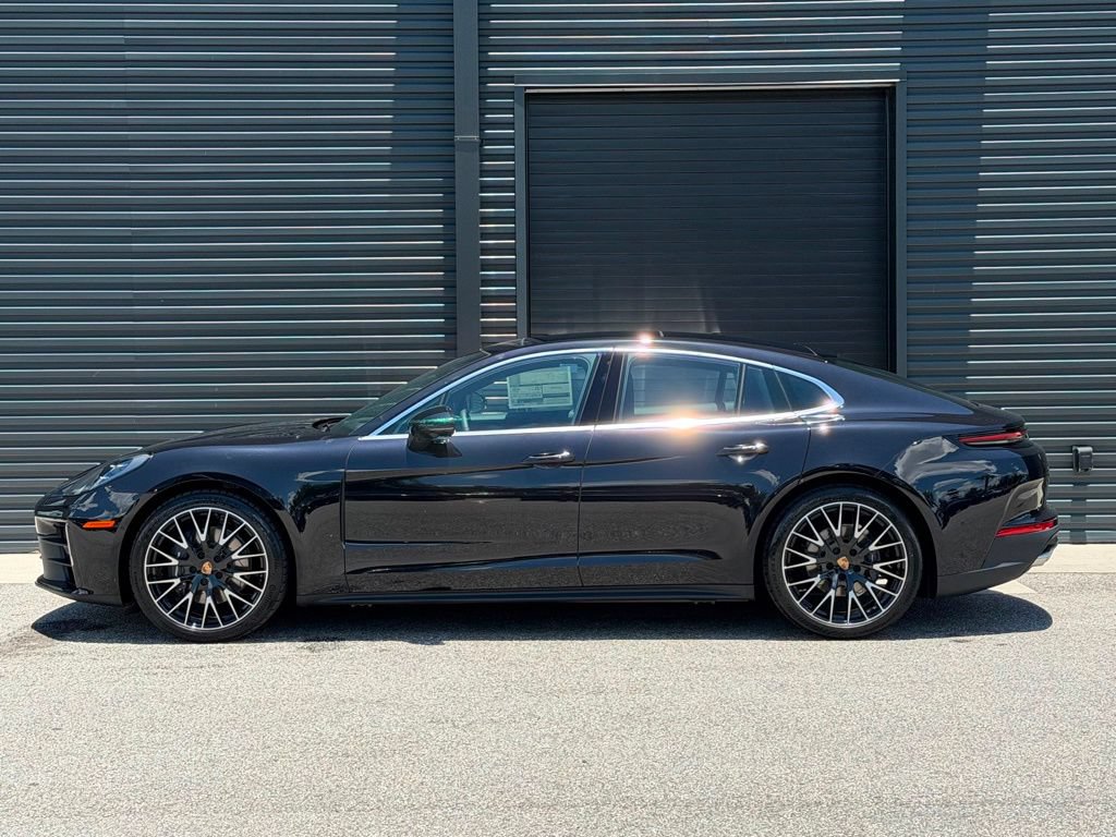 New 2026 Porsche Panamera RWD image 2