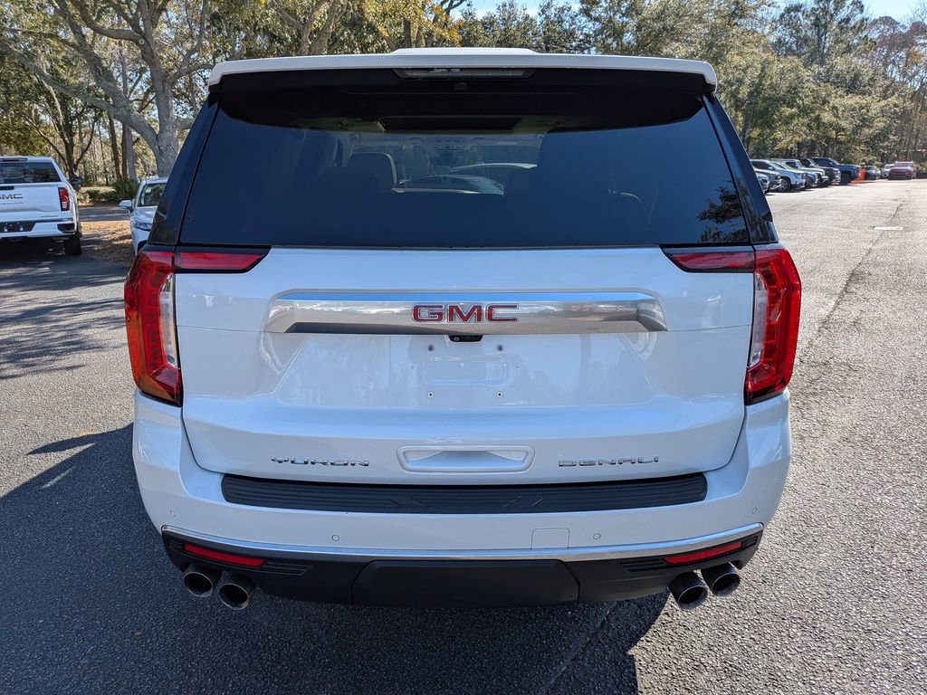 Used 2021 GMC Yukon Denali w/ Denali Premium Package image 5