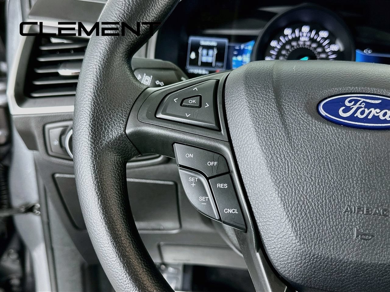 Certified 2024 Ford Edge SE w/ Black Appearance Package AWD/4WD image 16