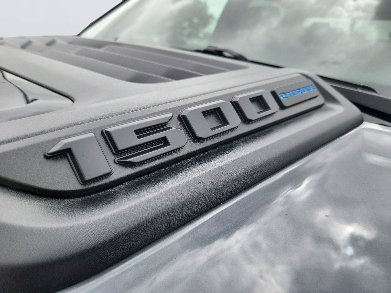 New 2026 RAM 1500 Express AWD/4WD image 11