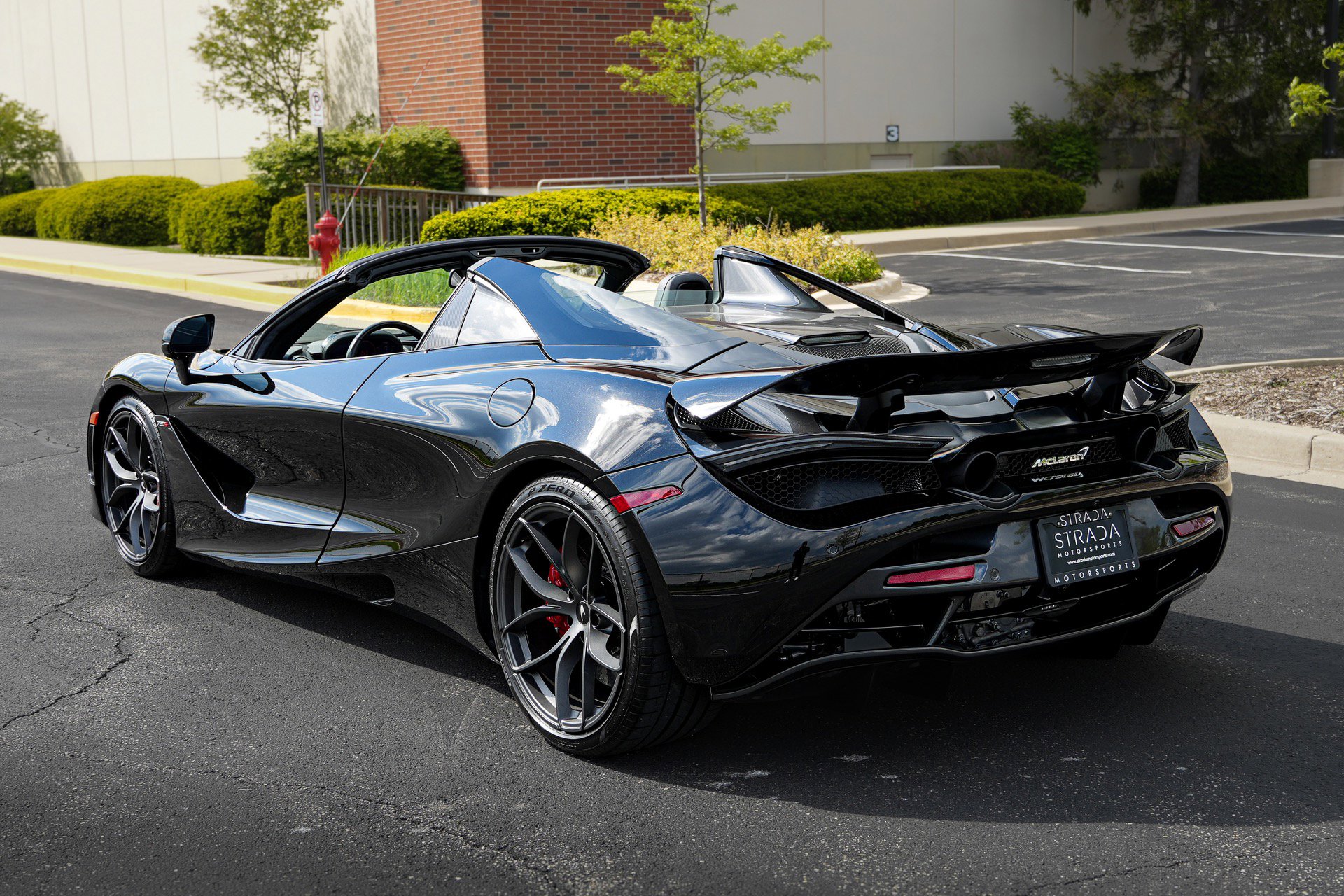 Used 2020 McLaren 720S Luxury RWD image 11