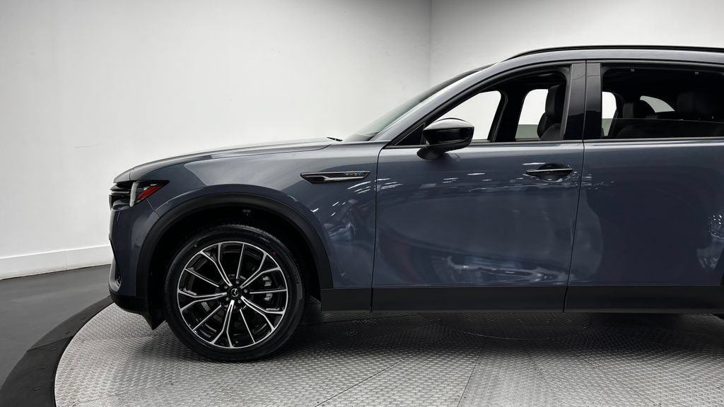 Used 2025 MAZDA CX-70 Plug-In Hybrid w/ Premium Plus AWD/4WD image 5
