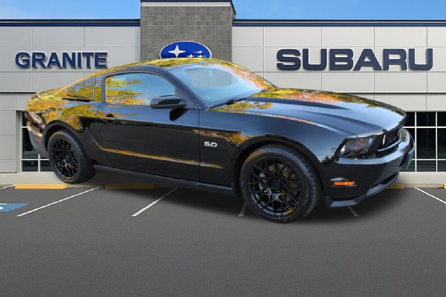 Used 2011 Ford Mustang GT Premium w/ Security Pkg RWD image 11